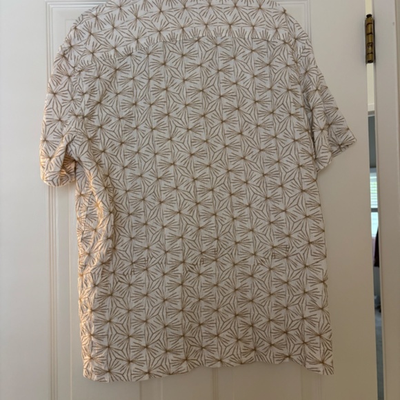 Men's Linen / Viscose Button Down Shirt with front pocket Size Large - Picture 6 of 7